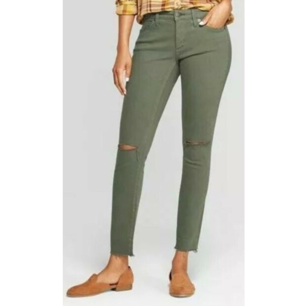 UNIVERSAL THREAD Mid-Rise Slit Knee Jeggings in Olive Green